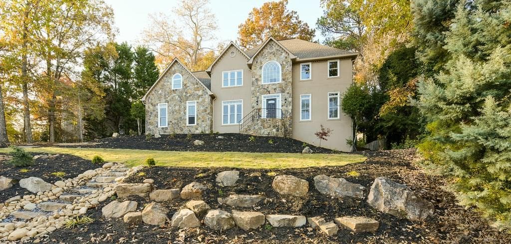 4648 Clary Lakes Drive, Roswell, GA 30075 — most recent listing photo