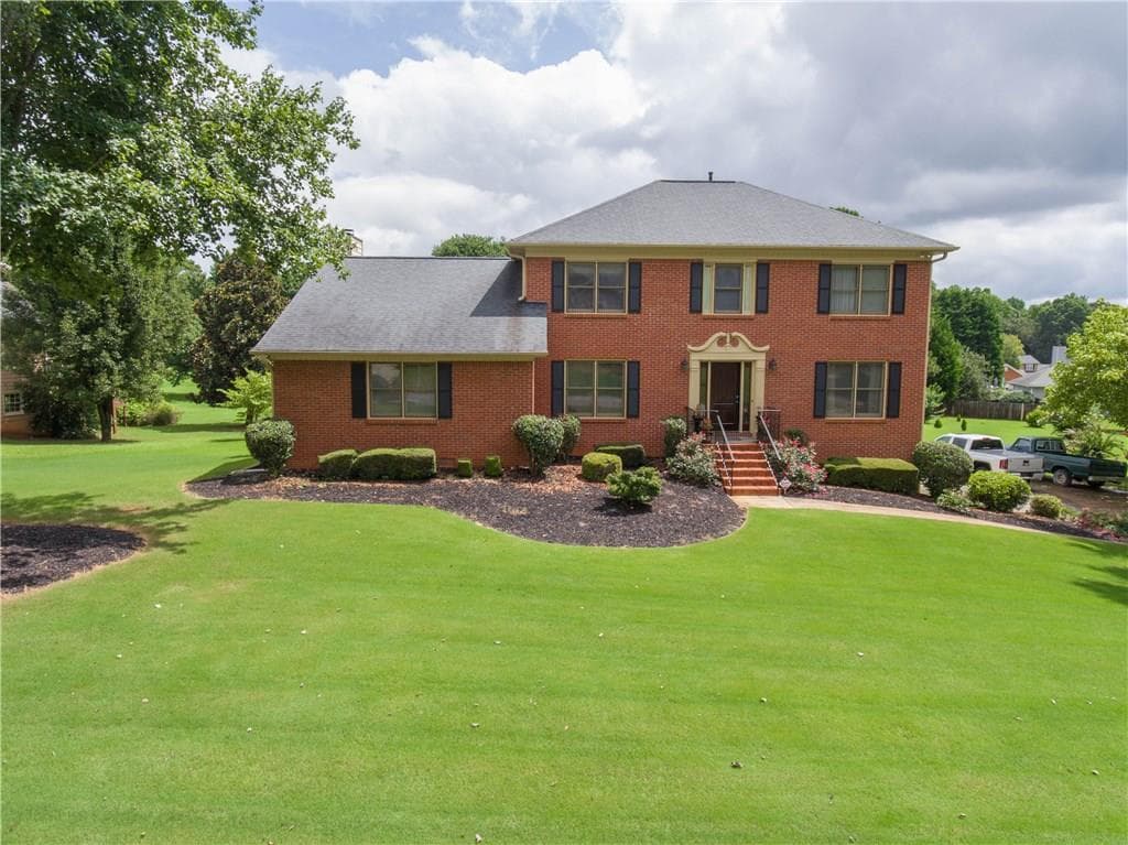 4 bedroom, 2,836 sq ft single family residence sold at 2855 Springtime Court, Lawrenceville, GA 30043