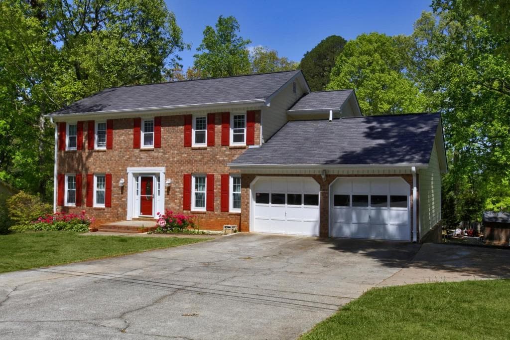 4362 Vineyard Trail, Snellville, GA 30039 — most recent listing photo