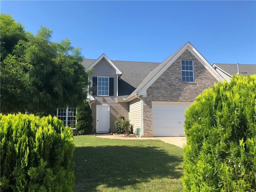 3 bedroom, 1,776 sq ft single family residence sold at 1885 New Orleans Way, Mcdonough, GA 30252