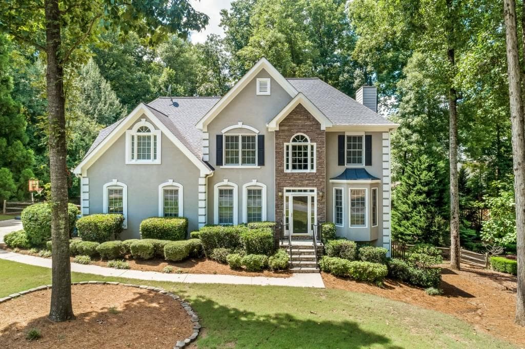 4 bedroom, 2,947 sq ft single family residence sold at 1015 David Trace, Suwanee, GA 30024
