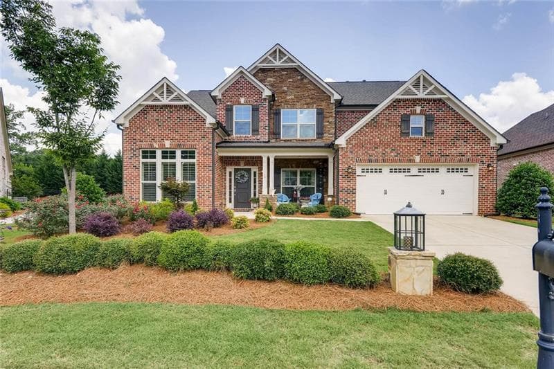 5 bedroom, 3,041 sq ft single family residence sold at 4650 Brighton View Trail, Cumming, GA 30040