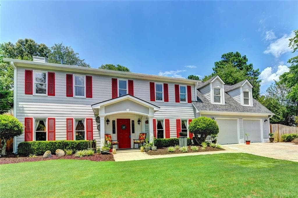 4 bedroom, 3,229 sq ft single family residence sold at 4493 Coventry Way, Roswell, GA 30075