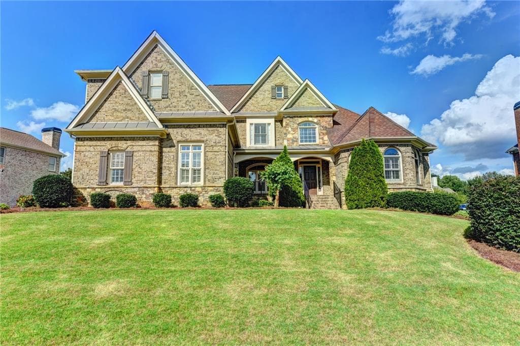 6 bedroom, 5,735 sq ft single family residence sold at 2302 Hunters Green Drive, Lawrenceville, GA 30043