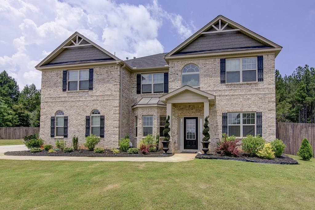 120 Longmeadow Court, Fayetteville, GA 30214 — most recent listing photo
