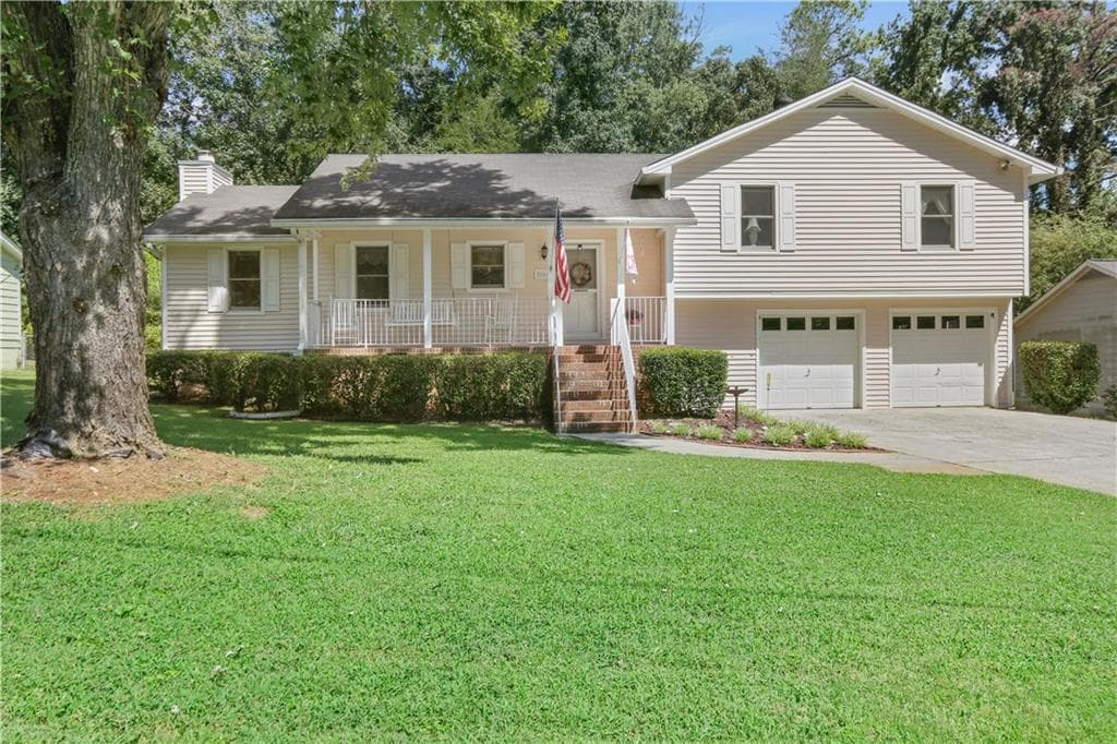 2888 Rosemont Drive, Lawrenceville, GA 30044 — most recent listing photo