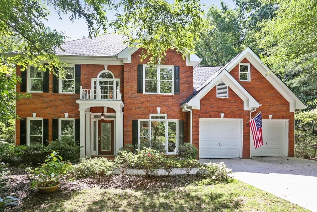 1135 Lea Drive, Roswell, GA 30076 — most recent listing photo