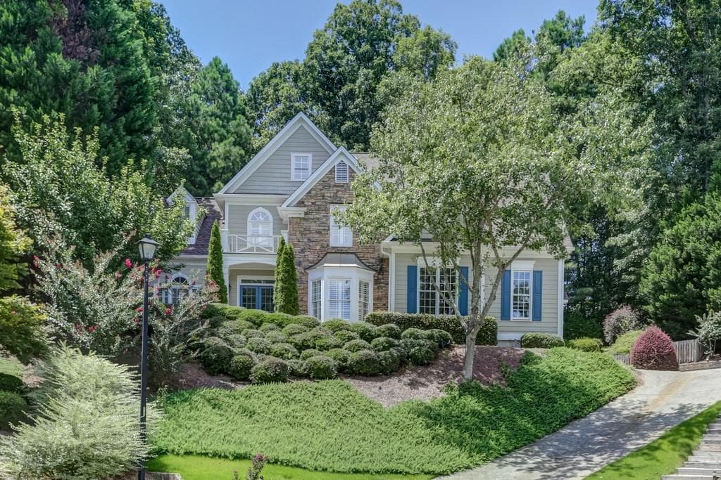325 Bailey Vista Court, Johns Creek, GA 30097 — most recent listing photo