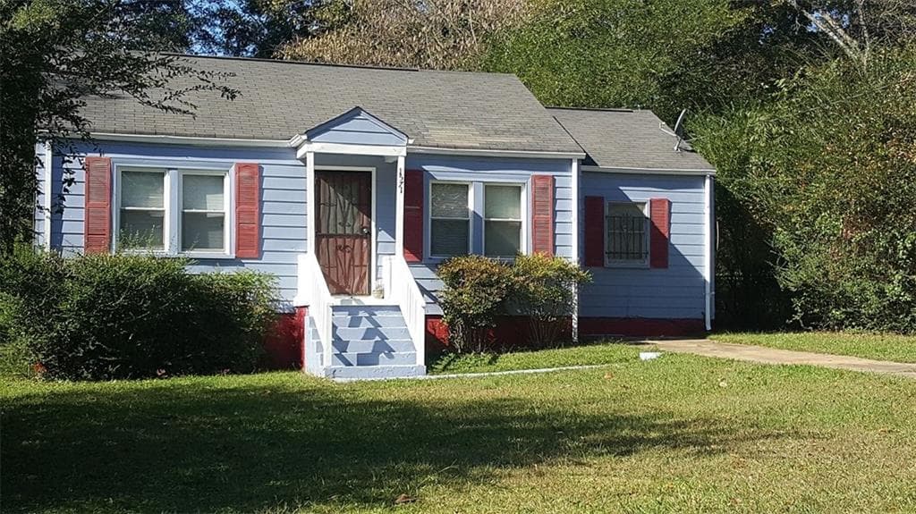 3 bedroom, 948 sq ft single family residence sold at 1571 Sarah M Harden Drive, Atlanta, GA 30311