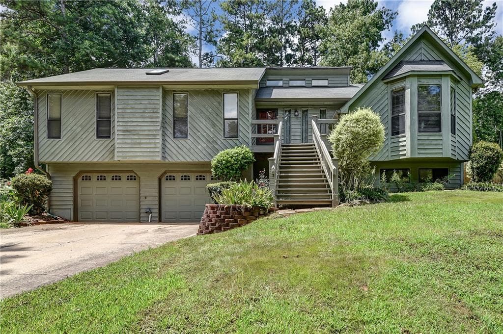 3 bedroom, 2,128 sq ft single family residence sold at 107 Wiley Bridge Court, Woodstock, GA 30188