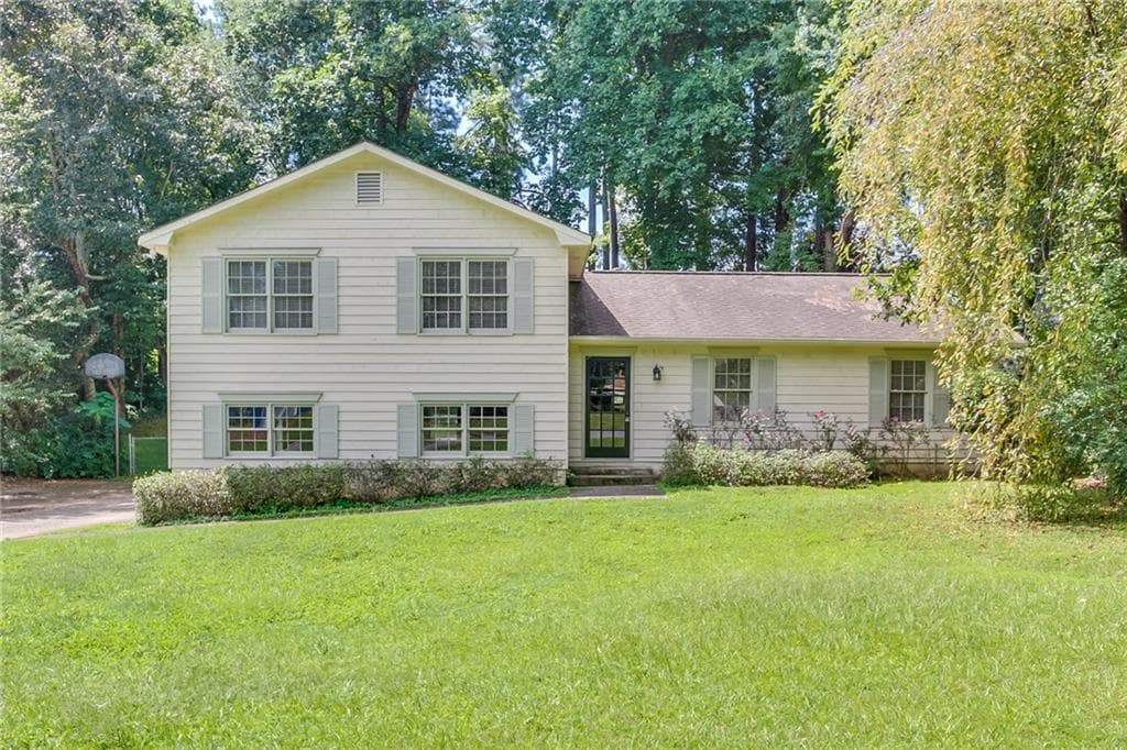 4375 Old Mabry Road, Roswell, GA 30075 — most recent listing photo
