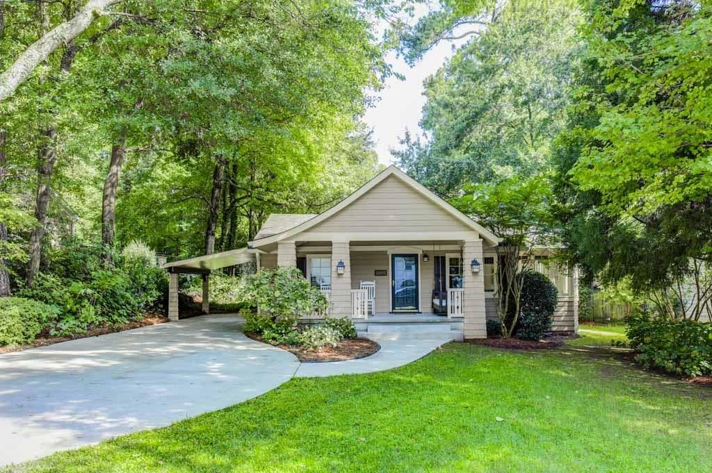 3 bedroom, 1,768 sq ft single family residence sold at 1083 Mantissa Street, Atlanta, GA 30318
