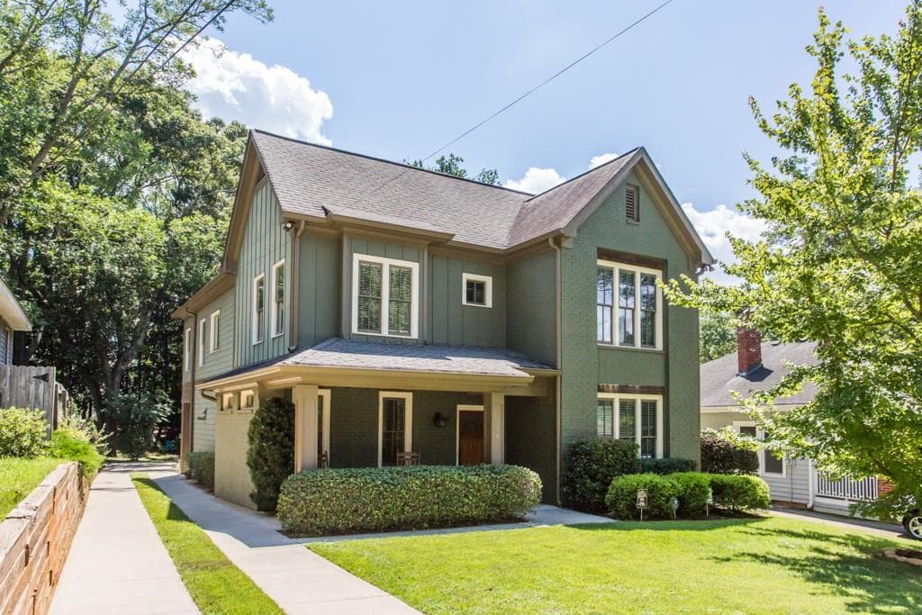 4 bedroom, 2,940 sq ft single family residence sold at 456 Patterson Avenue, Atlanta, GA 30316