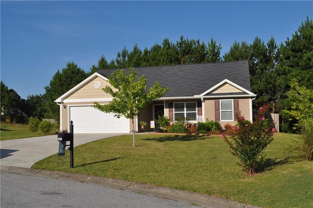 3 bedroom, 1,282 sq ft single family residence sold at 1605 Jessica Lane, Winder, GA 30680