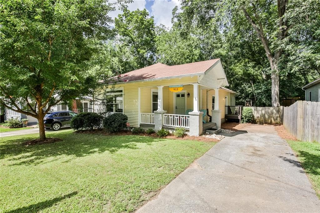 2 bedroom, 1,427 sq ft single family residence sold at 913 Cherokee Avenue, Atlanta, GA 30315
