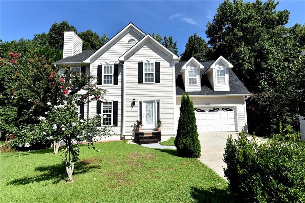 4 bedroom, 3,312 sq ft single family residence sold at 1747 Tunbridge Lane, Lawrenceville, GA 30043