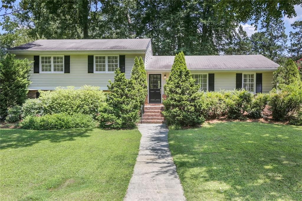 611 Foxcroft Circle, Marietta, GA 30067 — most recent listing photo
