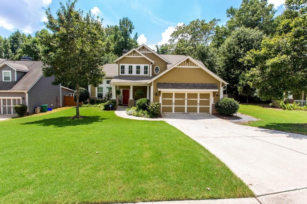 3 bedroom, 2,300 sq ft single family residence sold at 2992 Boulder Walk Court, Atlanta, GA 30316