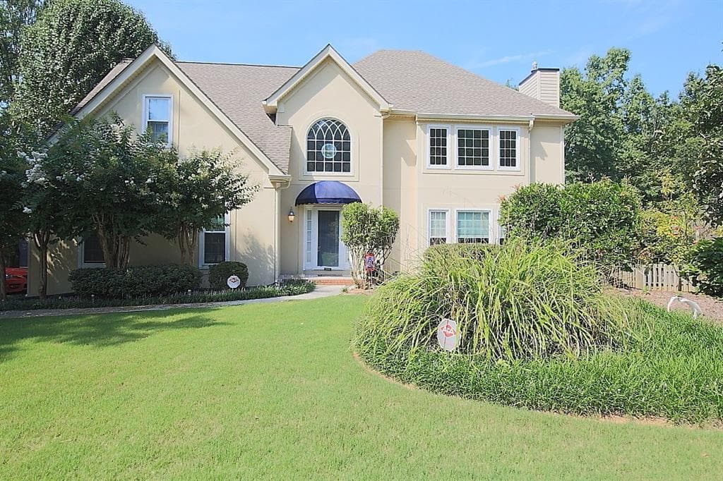 4 bedroom, 2,424 sq ft single family residence sold at 3607 Tree View Drive, Snellville, GA 30078