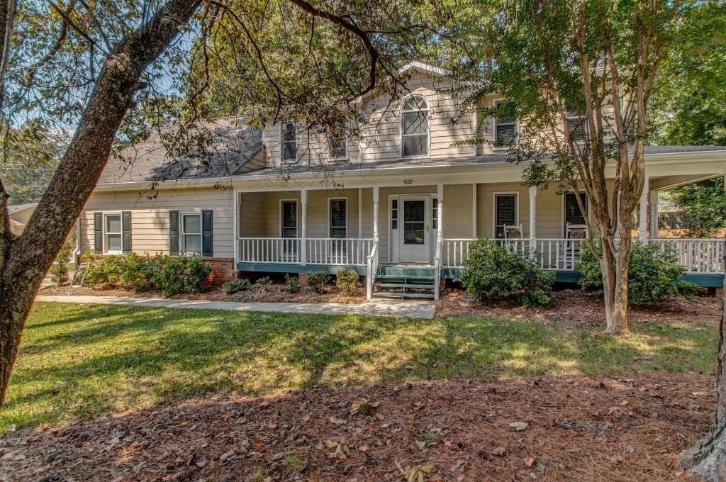 5622 Shadow View Drive, Stone Mountain, GA 30087 — most recent listing photo