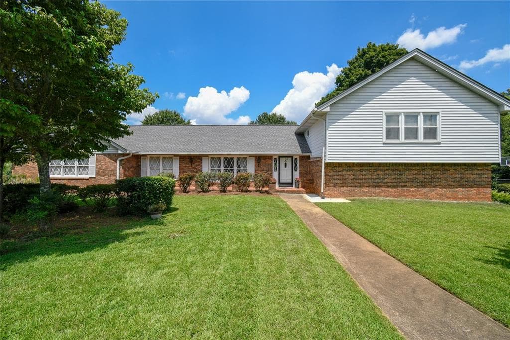 2579 Regency Drive, Tucker, GA 30084 — most recent listing photo