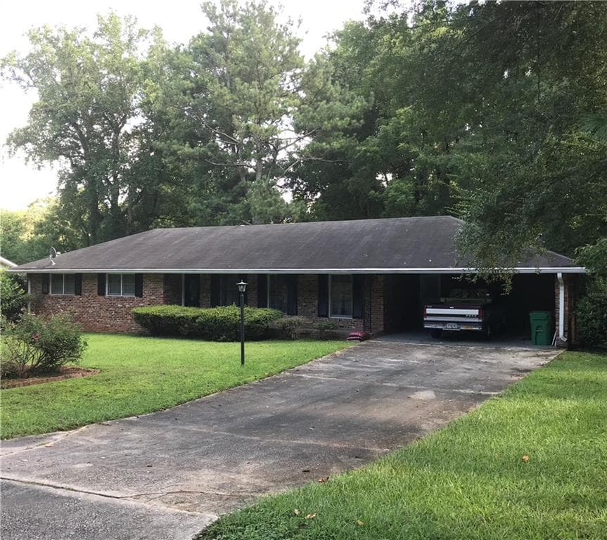 3 bedroom, 1,733 sq ft single family residence sold at 2639 Sunrise Drive, Atlanta, GA 30345