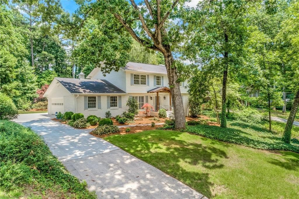 6615 Williamson Drive, Sandy Springs, GA 30328 — most recent listing photo
