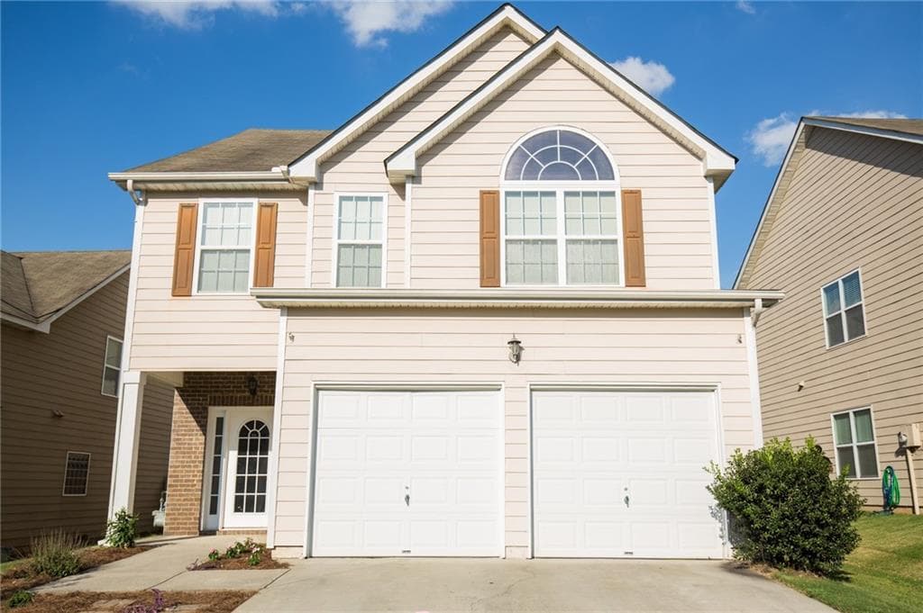 4 bedroom, 2,244 sq ft single family residence sold at 4235 Arch Pass, Cumming, GA 30040