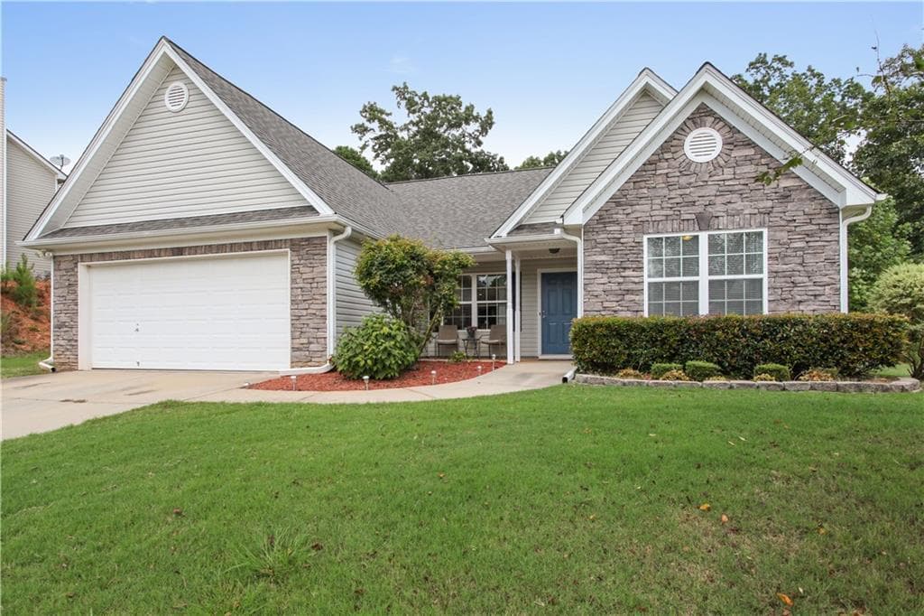 9110 Woodland Tree Lane, Cumming, GA 30028 — most recent listing photo