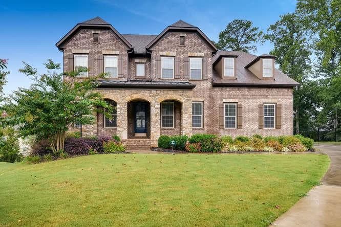 9025 Emerson Place, Alpharetta, GA 30004 — most recent listing photo