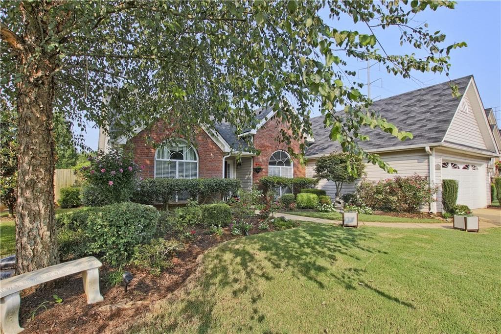 2180 Saint Thomas Way, Suwanee, GA 30024 — most recent listing photo