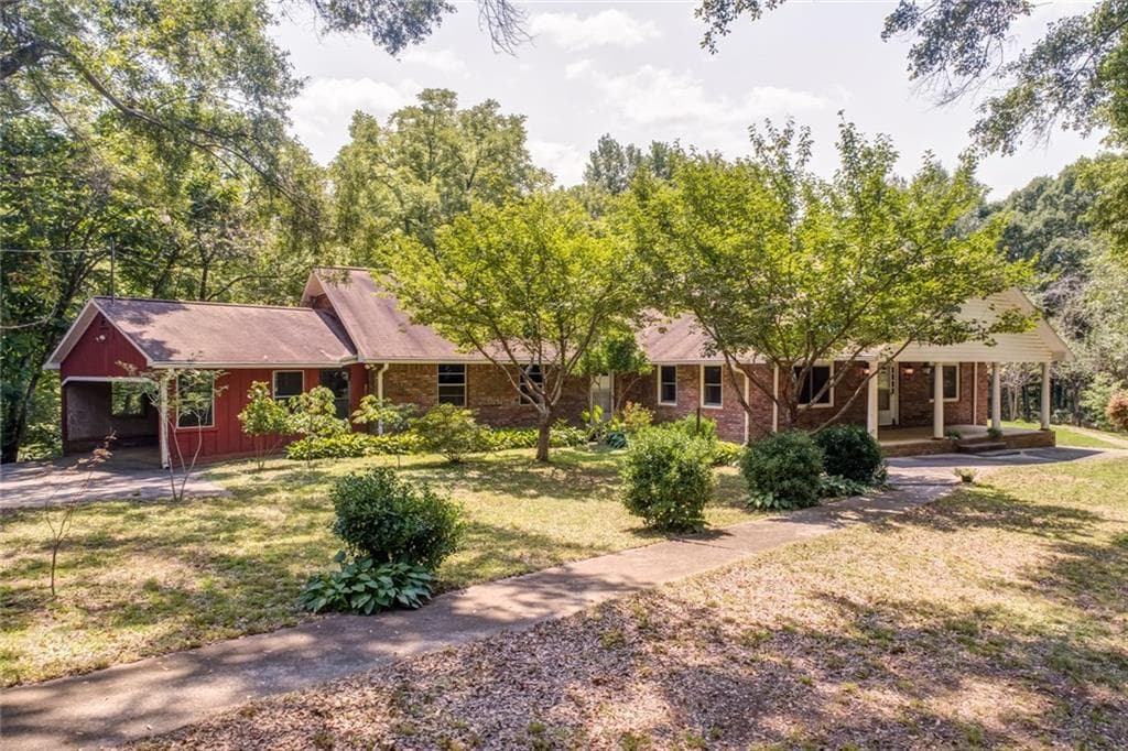 3 bedroom, 3,617 sq ft single family residence sold at 1559 Bishop Drive, Canton, GA 30115 — photo 1 of 1