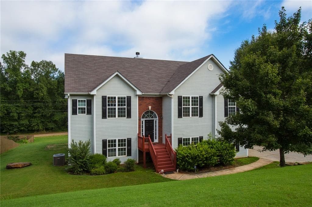 1129 Jefferson Walk Circle, Jefferson, GA 30549 — most recent listing photo