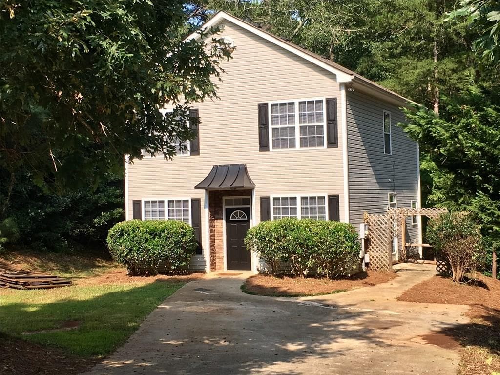 6820 Lakeview Point, Gainesville, GA 30506 — most recent listing photo