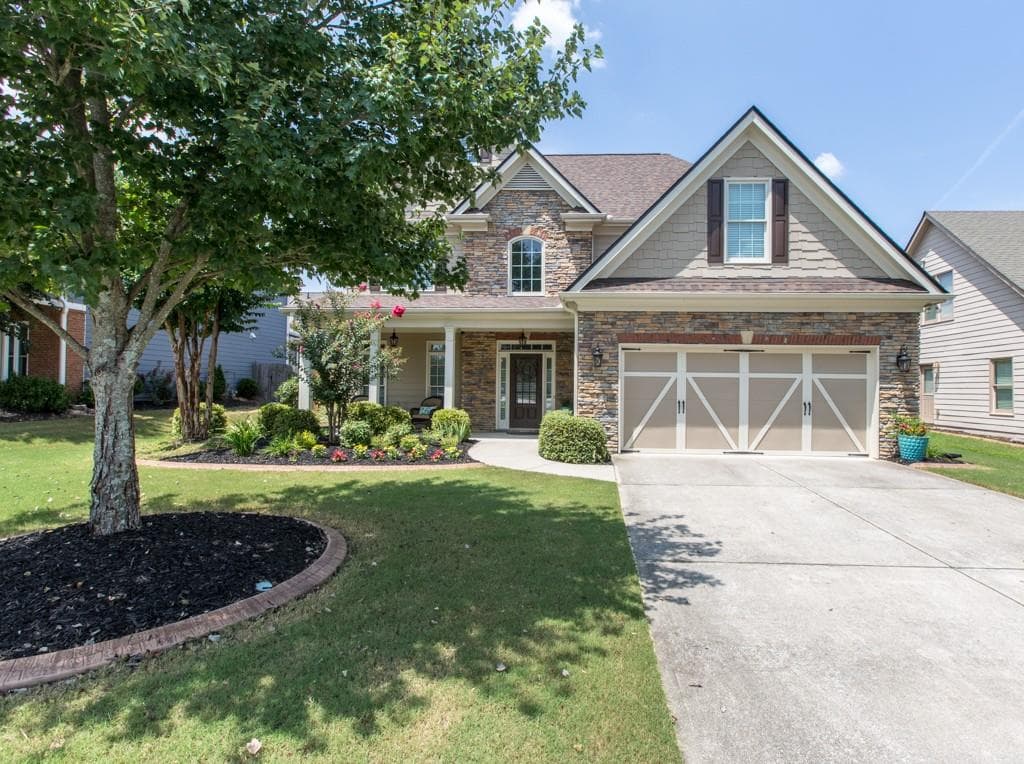 4 bedroom, 2,720 sq ft single family residence sold at 320 Baymist Drive, Loganville, GA 30052