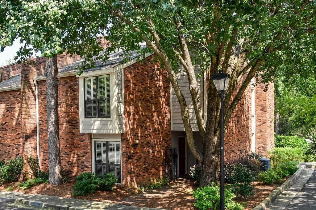 102 Springlake Place 102, Atlanta, GA 30318 — most recent listing photo