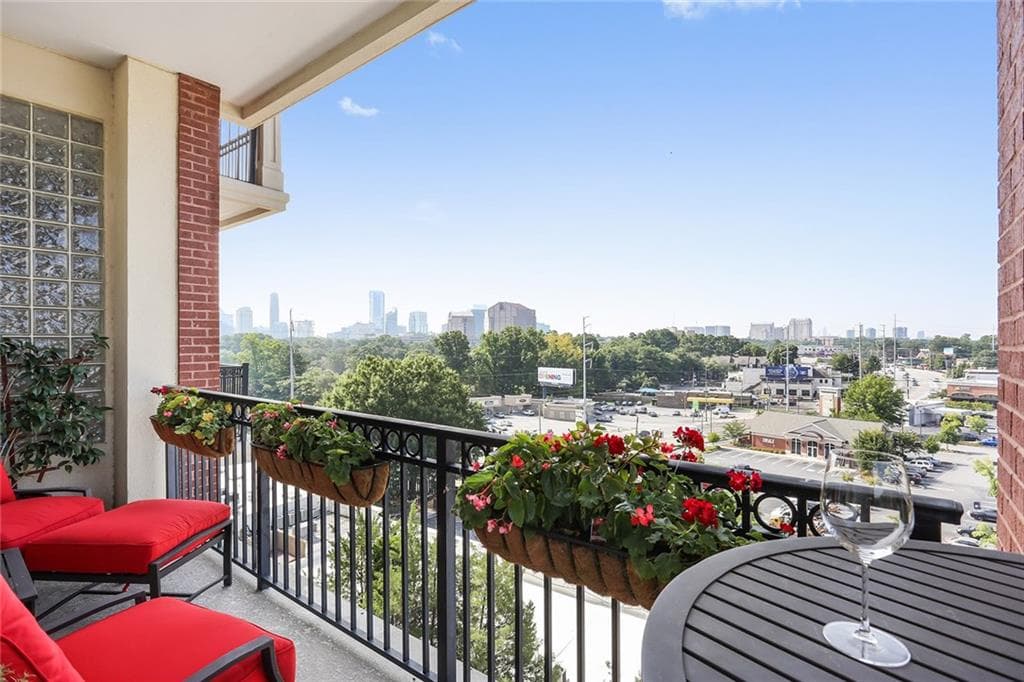 2 bedroom, 1,505 sq ft condominium sold at 3820 Roswell Road 708, Atlanta, GA 30342
