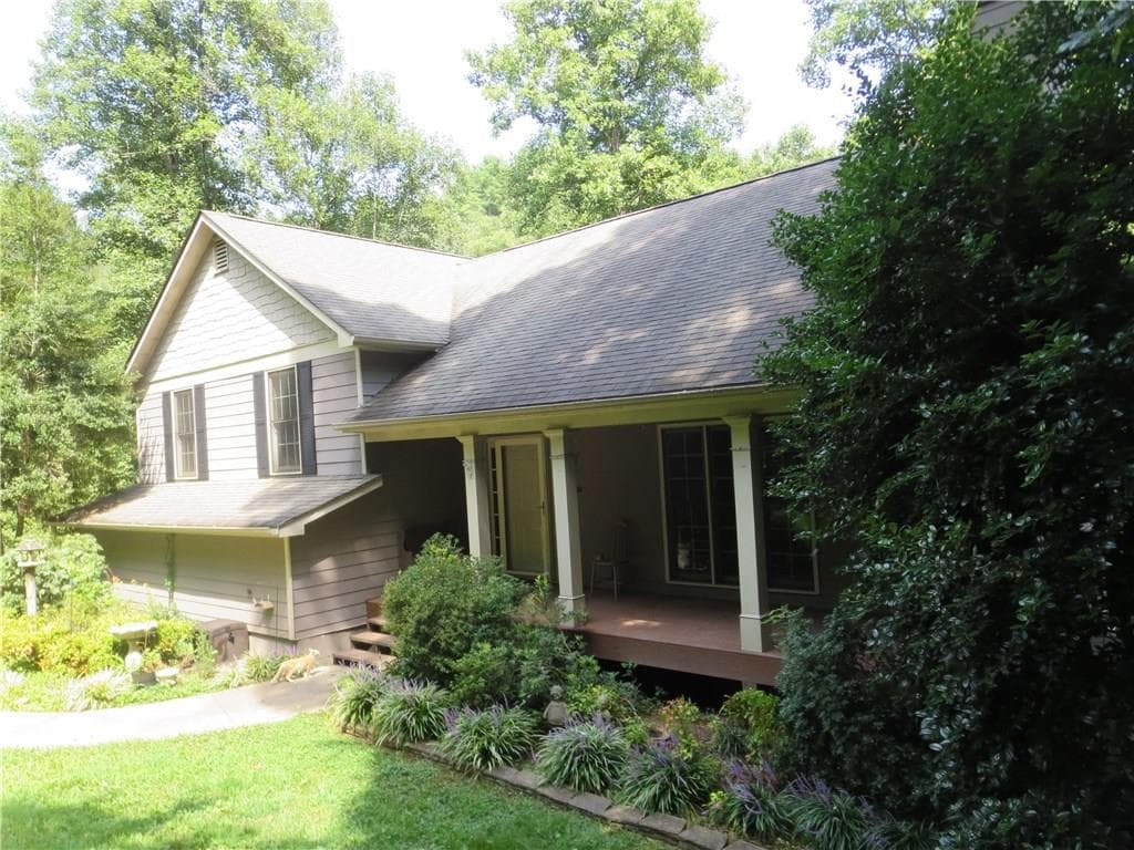 1633 Carmen Way, Talking Rock, GA 30175 — most recent listing photo