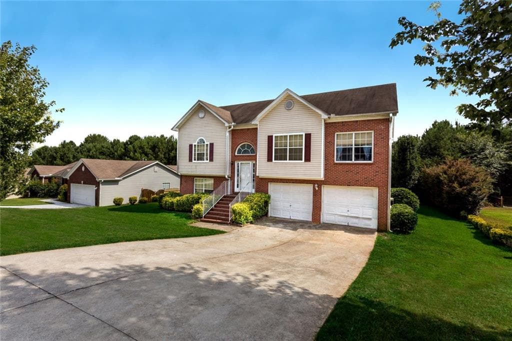 6143 Arbor Links Road, Lithonia, GA 30058 — most recent listing photo