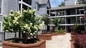 515 Granville Court, Sandy Springs, GA 30328 — most recent listing photo