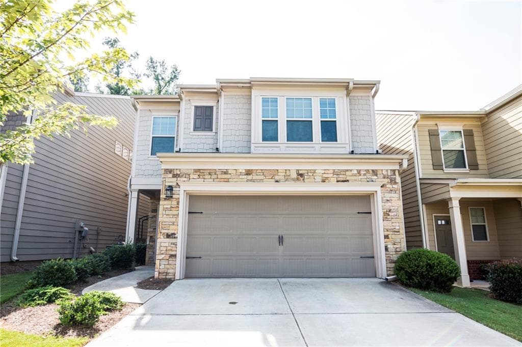 4 bedroom, 2,250 sq ft single family residence sold at 4695 Waterbrooke Crossing, Alpharetta, GA 30004