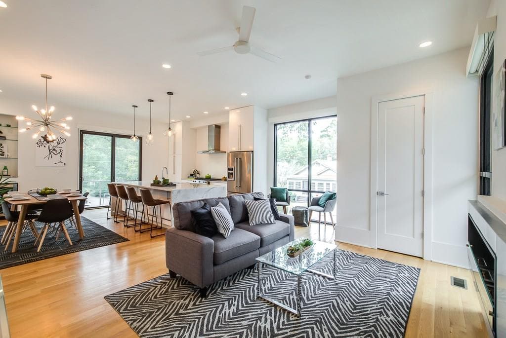 4 bedroom, 2,614 sq ft single family residence sold at 842 Ormewood Terrace, Atlanta, GA 30316