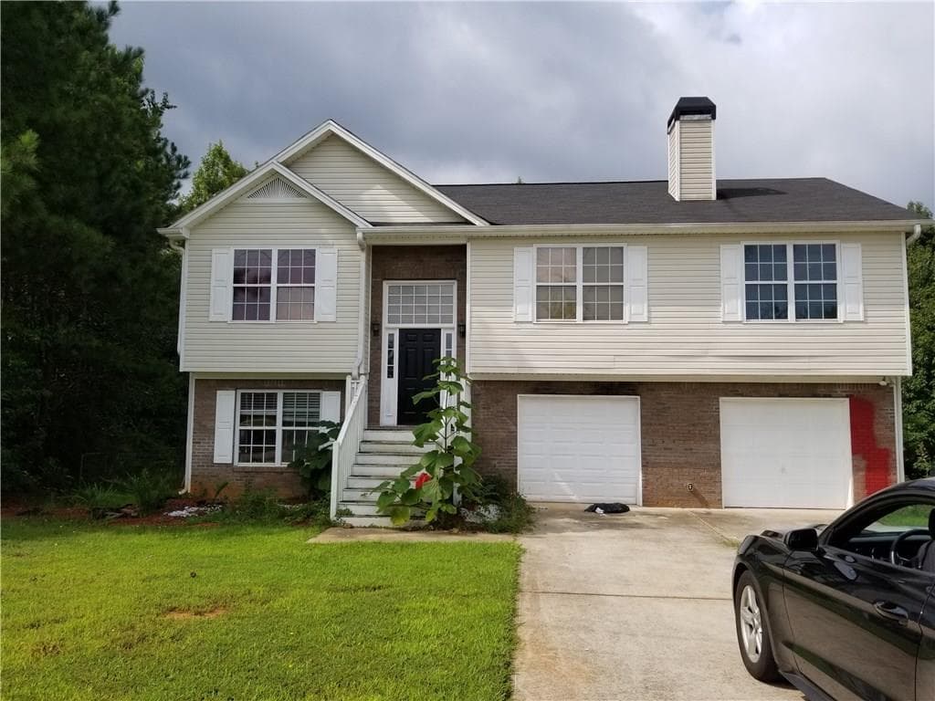 5 bedroom, 1,819 sq ft single family residence sold at 5011 Gray Road, Douglasville, GA 30135