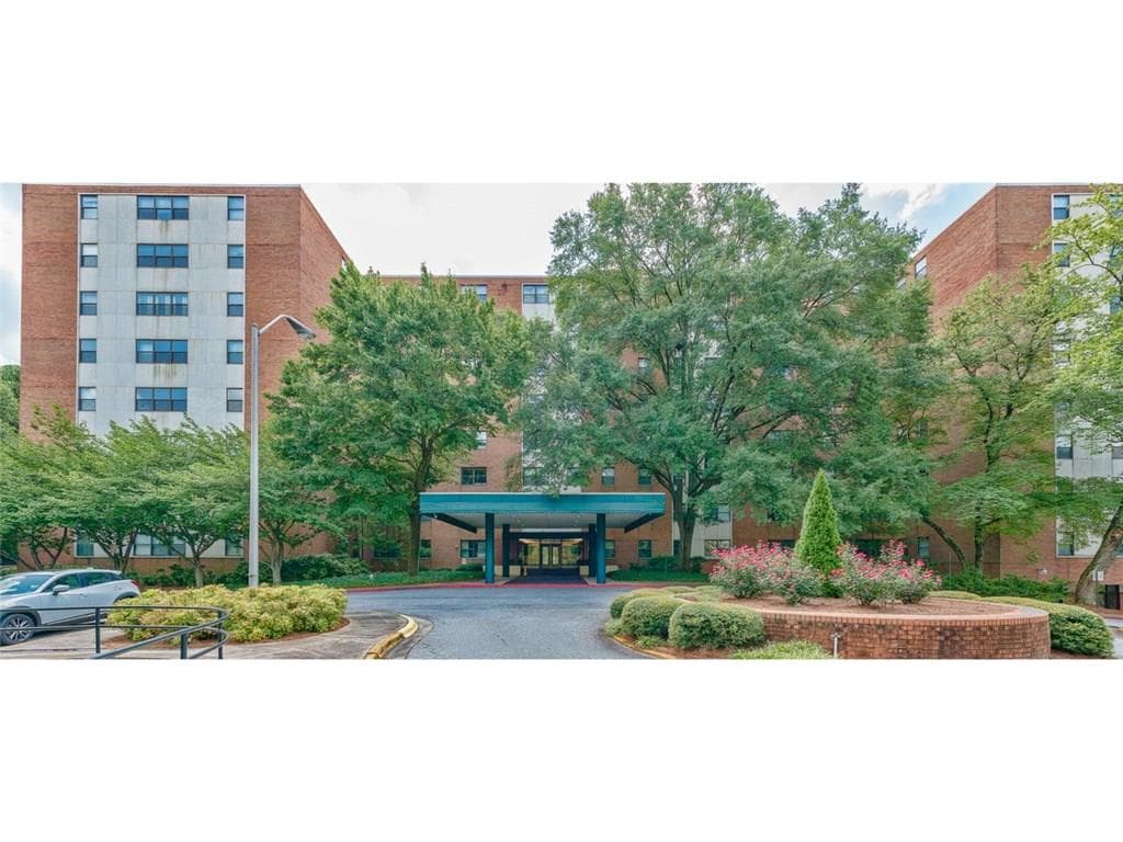 1 bedroom, 658 sq ft condominium sold at 2965 PHARR COURT SOUTH 411, Atlanta, GA 30305