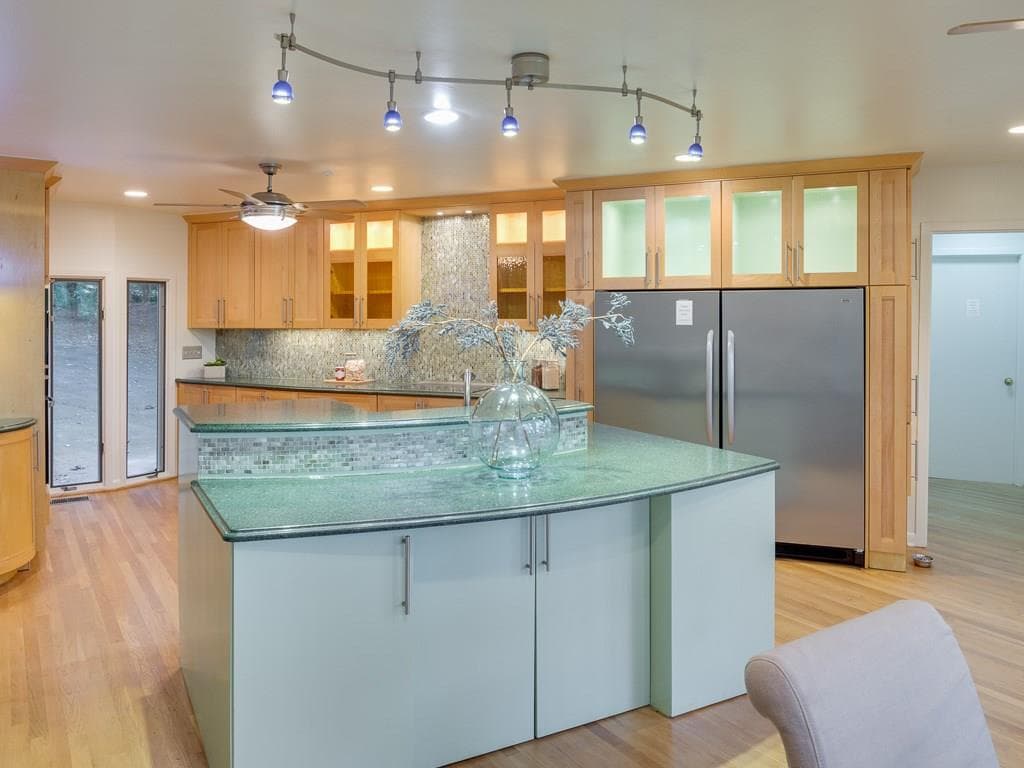 275 Crosstree Lane, Sandy Springs, GA 30328 — most recent listing photo