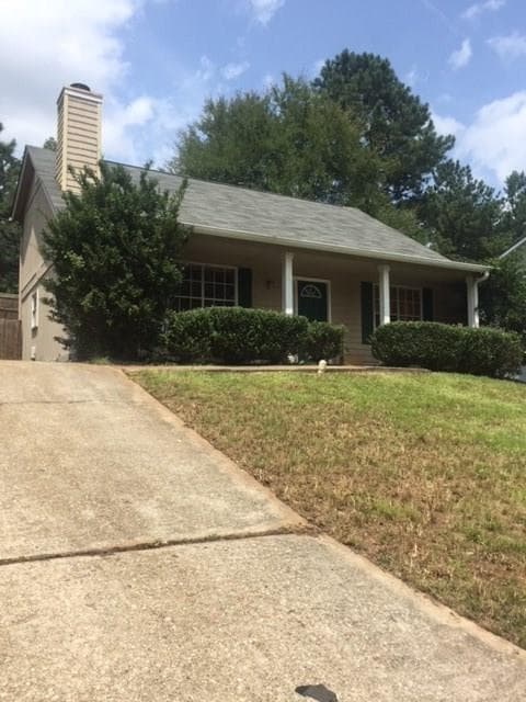 3 bedroom, 1,557 sq ft single family residence sold at 1614 Sugar Downs Court, Atlanta, GA 30316