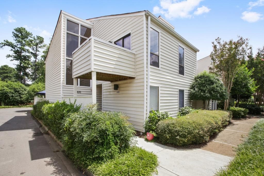 630 Serramonte Drive, Marietta, GA 30068 — most recent listing photo