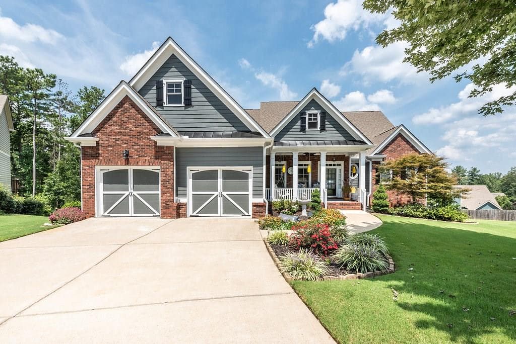 4 bedroom, 2,830 sq ft single family residence sold at 628 Willow Pointe Drive, Dallas, GA 30157