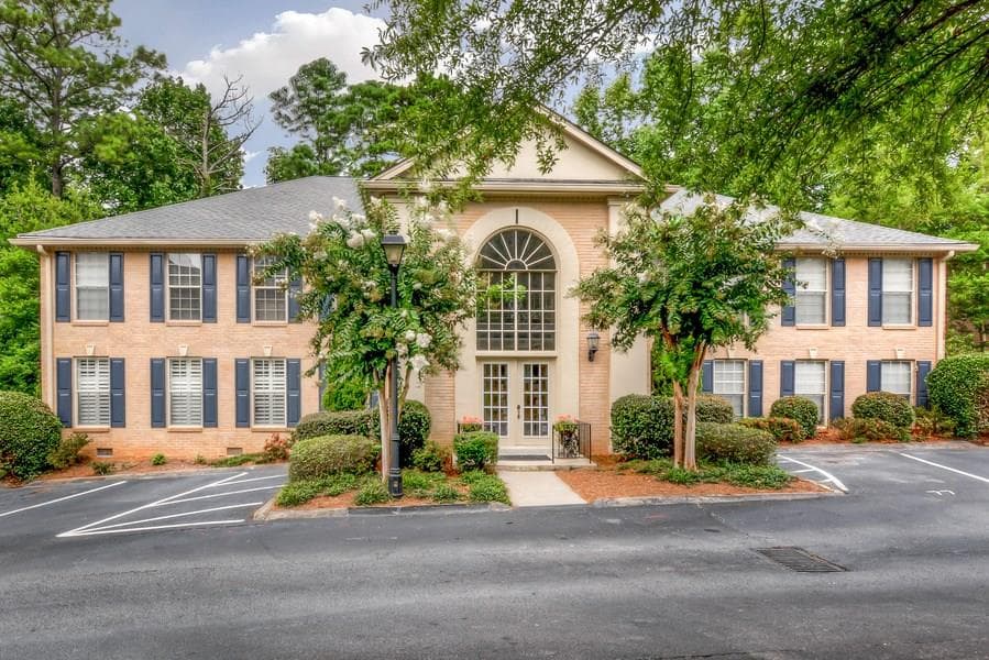 3 bedroom, 1,812 sq ft condominium sold at 750 Dalrymple Road I-3, Atlanta, GA 30328