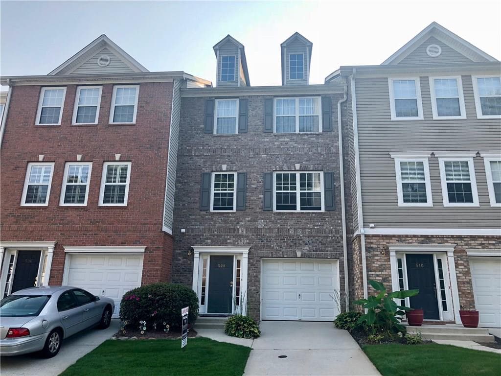 508 Lantern Wood Drive, Scottdale, GA 30079 — most recent listing photo